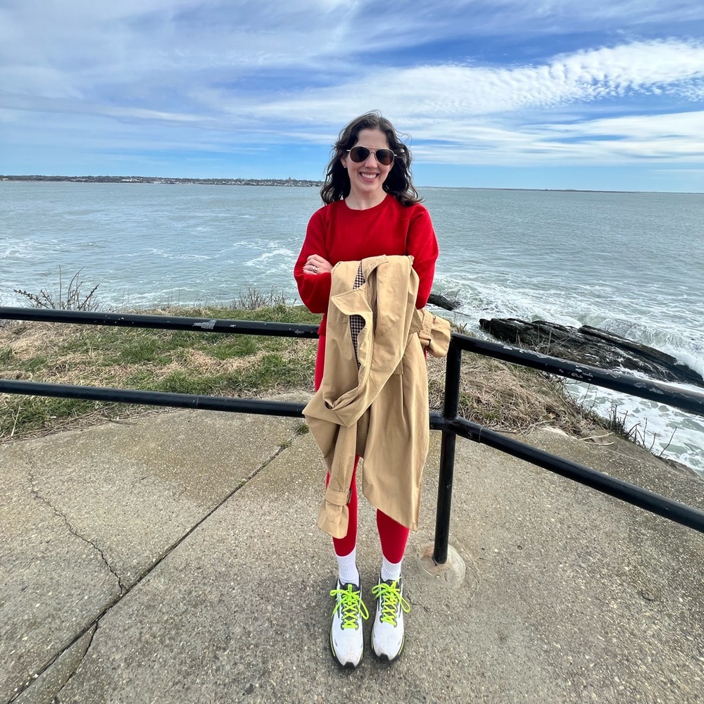 Meet your Posher, Olivia